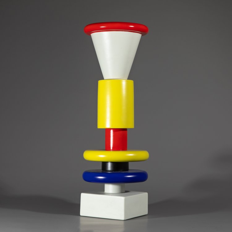 Bild 1 zu Objekt, Vase Modell Vaso per Fiori bzw. Tesvas I, Ettore Sottsass, Alessi Tendentse, Crusinallo, K-15 563