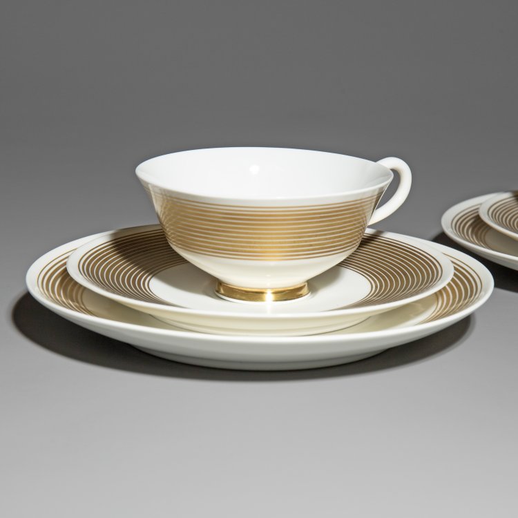Bild 6 zu Objekt, Tea jug, 2 plates, 2 cups with saucers, 'Hallesche Form', Marguerite Friedlaender-Wildenhain, Berlin, St.P.M. / Burg Giebichenstein / Berlin, K.P.M., K-15 125