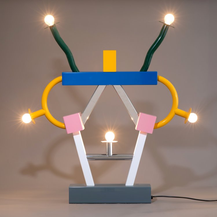 Bild 1 zu Objekt, Tischleuchte Modell Ashoka, Ettore Sottsass, Memphis, Mailand, K-15 564