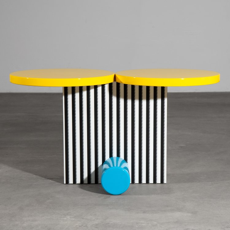 Bild 1 zu Objekt, Beistelltisch Modell Polar, Michele De Lucchi, Memphis, K-15 572