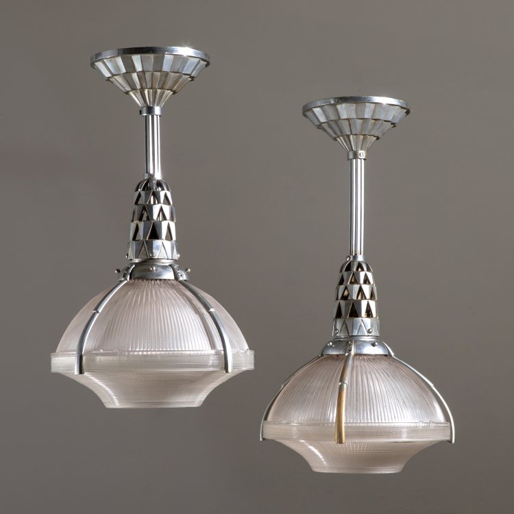 Hauptbild zu Objekt, 2 ceiling lights 'Holophane', Jacques-Emile Ruhlmann, Holophane, Paris; Le Bon March&eacute;, K-15 31