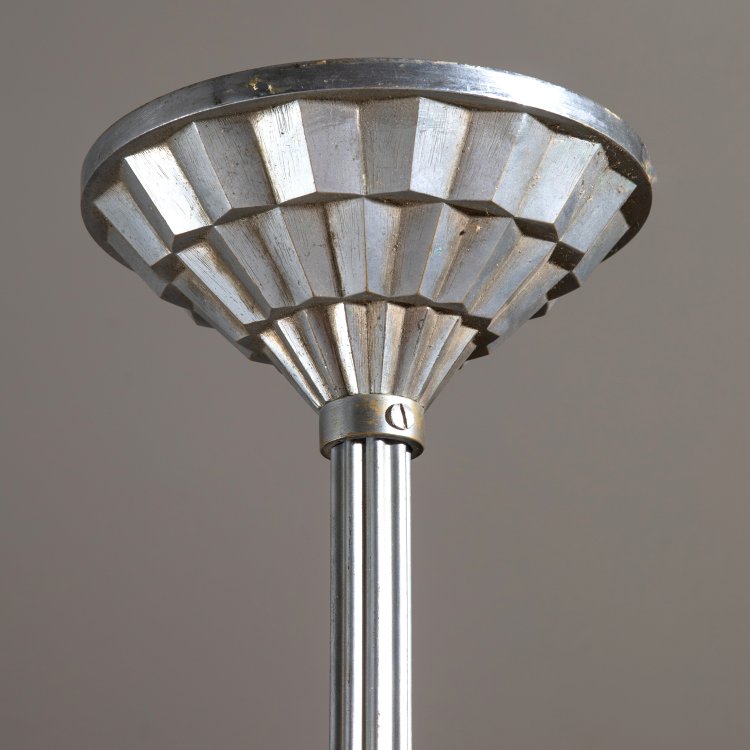 Bild 5 zu Objekt, 2 ceiling lights 'Holophane', Jacques-Emile Ruhlmann, Holophane, Paris; Le Bon March&eacute;, K-15 31