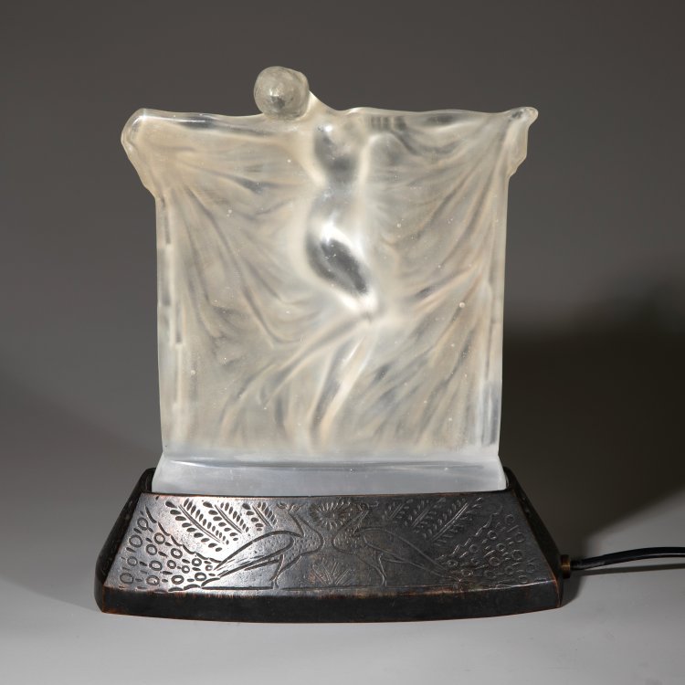 Bild 3 zu Objekt, Table lamp 'Suzanne', Ren&eacute; Lalique, Lalique, Ren&eacute;, Wingen-sur-Moder, K-15 30