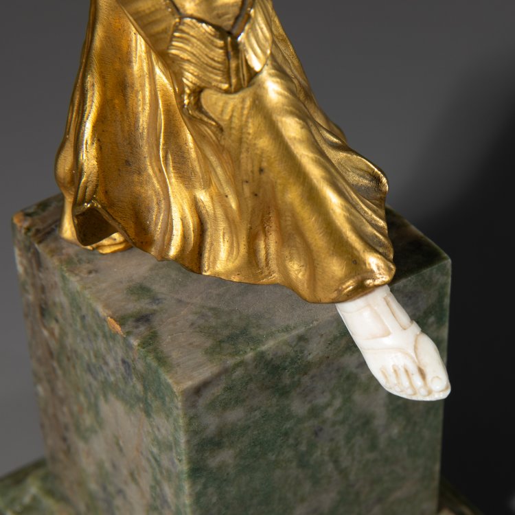 Bild 1 zu Objekt, Dancer with cymbals, Louis Sosson, K-15 206