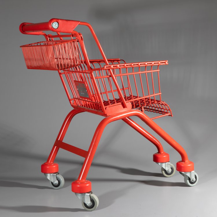 Hauptbild zu Objekt, Signierter Kinderstuhl Modell Short Rest, K-15 583