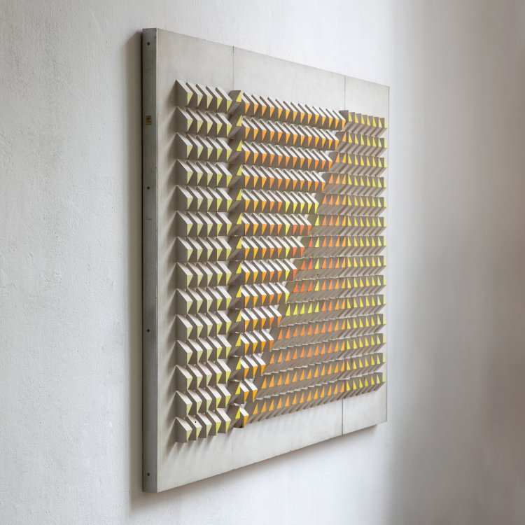 Bild 2 zu Objekt, 'Dreiformen' 1973, K-15 349