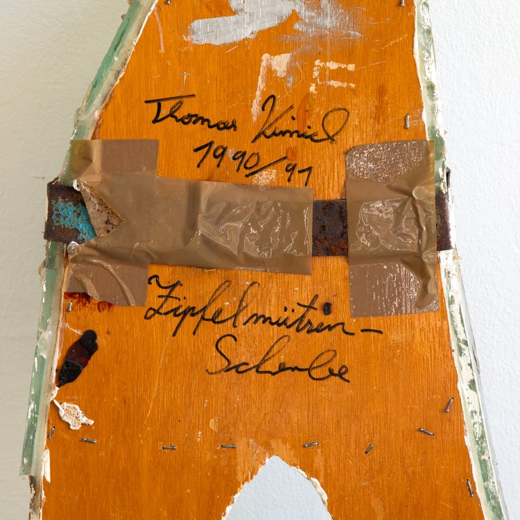 Bild 5 zu Objekt, 'Pointed Cap Shards Rest', 1990/91, Thomas Virnich, K-15 273