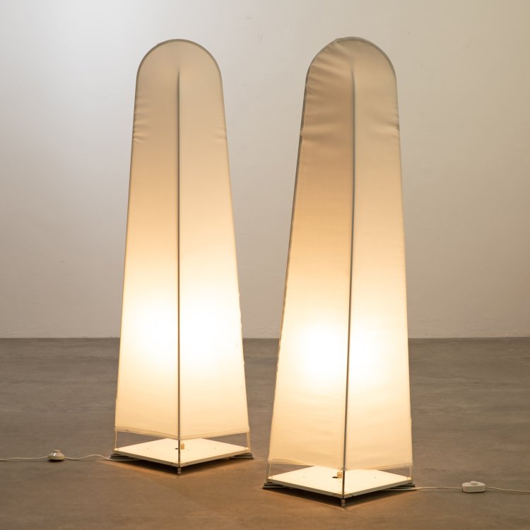 Hauptbild zu Objekt, 2 floor lamps model Kazuki 3, Kazuhide Takahama, Sirrah, K-15 555