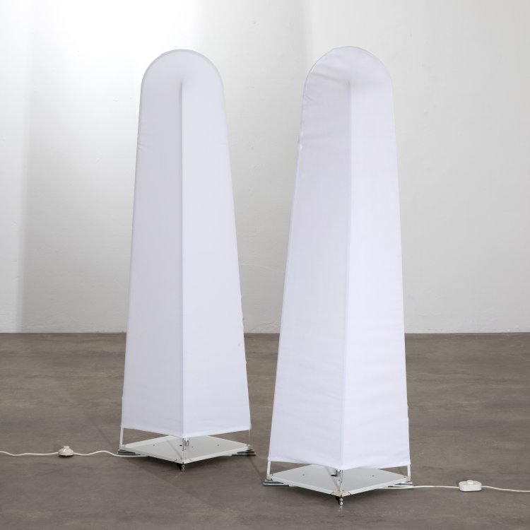 Bild 1 zu Objekt, 2 floor lamps model Kazuki 3, Kazuhide Takahama, Sirrah, K-15 555