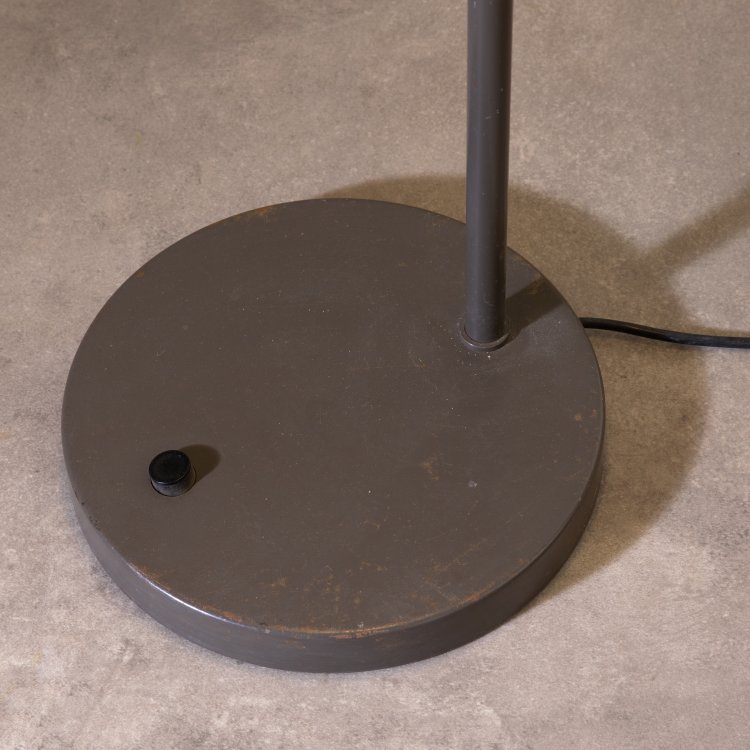 Bild 1 zu Objekt, Floor lamp model Opala, Hans J. Wegner, Louis Poulsen, K-15 513