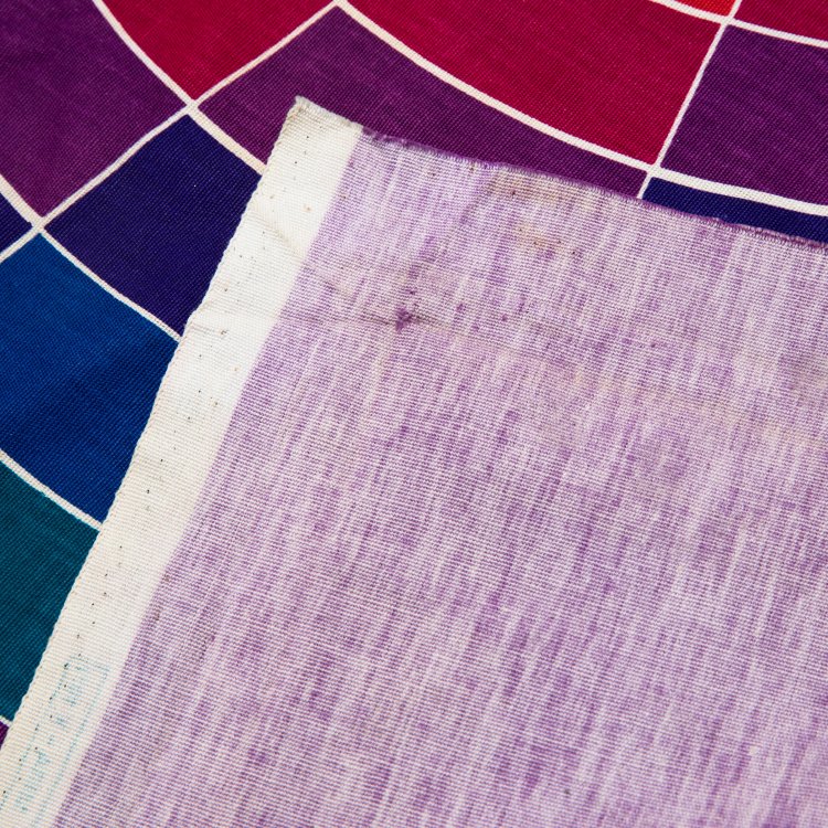 Bild 3 zu Objekt, Stoff Mira Spectrum Dessin Diamond aus der Jewel Serie, Verner Panton, Mira-X, K-15 527