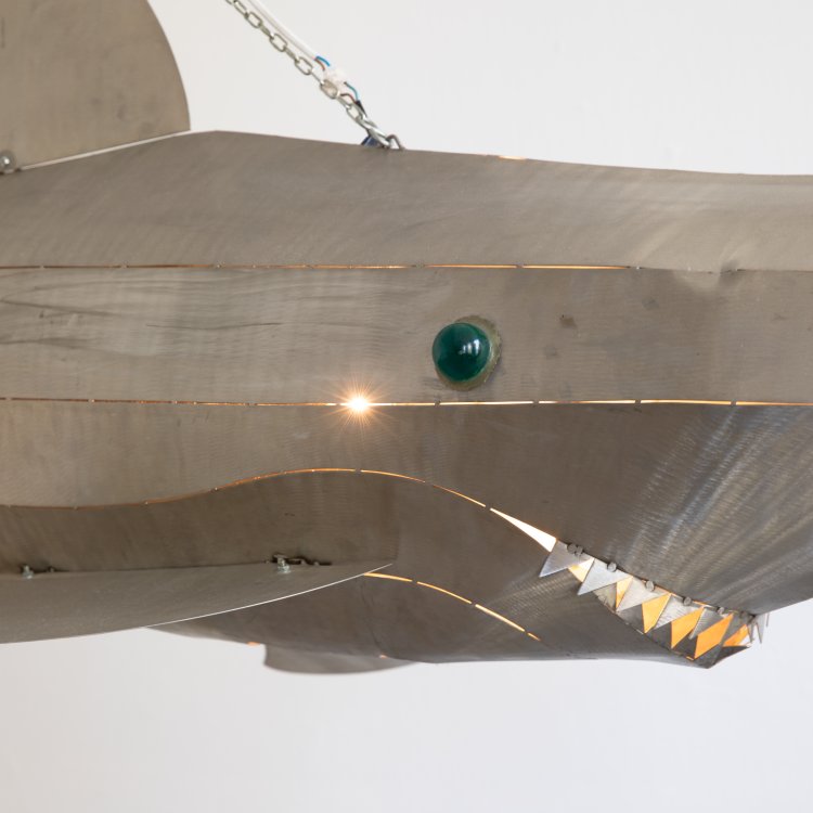 Bild 2 zu Objekt, Gro&szlig;e Pendelleuchte Modell Hai, Reinhard Stubenrauch, Stubenrauch Lichtobjekte, K-15 609