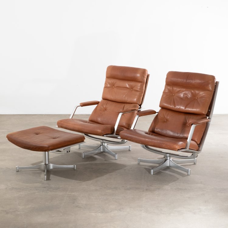Hauptbild zu Objekt, 2 lounge chairs model FK 85 + ottoman, Preben Fabricius,J&oslash;rgen Kastholm, Kill International, K-15 516