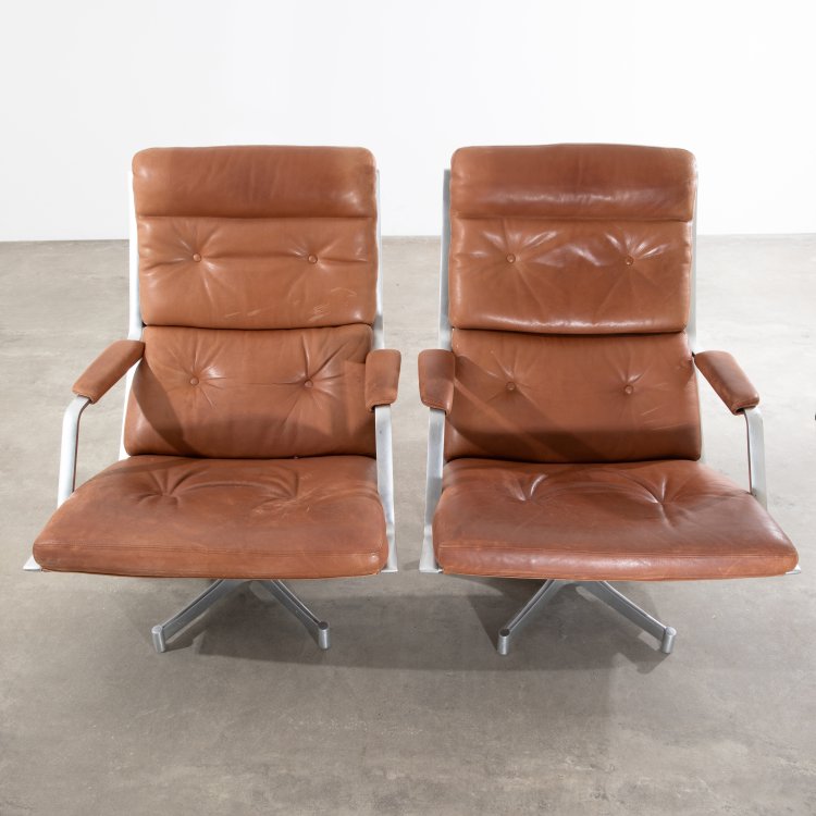 Bild 1 zu Objekt, 2 lounge chairs model FK 85 + ottoman, Preben Fabricius,J&oslash;rgen Kastholm, Kill International, K-15 516