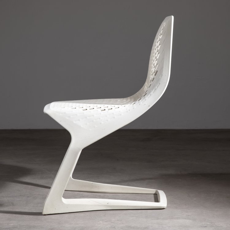 Bild 2 zu Objekt, Prototyp aus der 0er Serie Modell Myto Chair, Konstantin Grcic, BASF f&uuml;r Plank, K-15 610