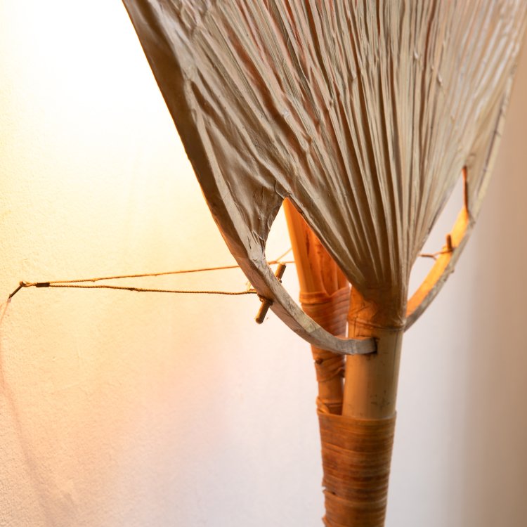 Bild 2 zu Objekt, Stehleuchte Modell Uchiwa I, Ingo Maurer, Design M, K-15 444