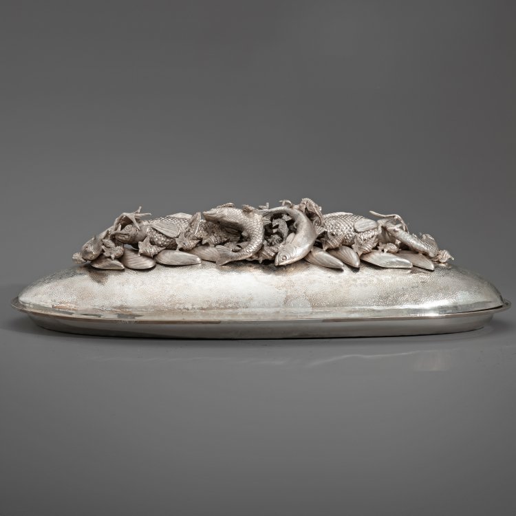 Bild 2 zu Objekt, Large oval serving bowl with lid, Lapini, Franco, Florenz, K-15 86
