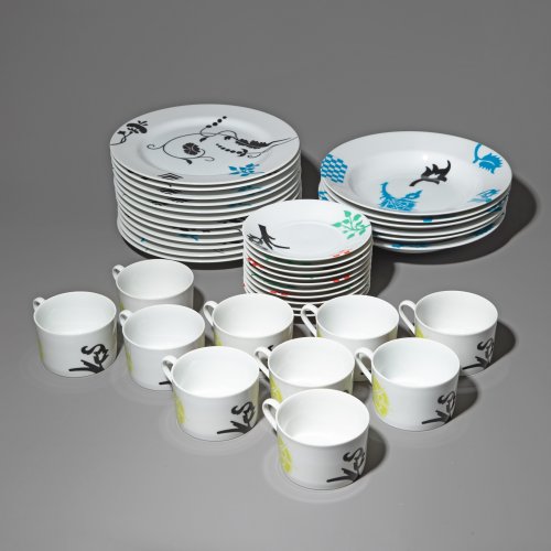 38 pieces of tableware model Renaissance