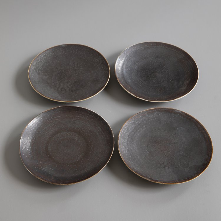 Bild 1 zu Objekt, 4 Tassen und Unterteller, Lucie Rie, K-15 200