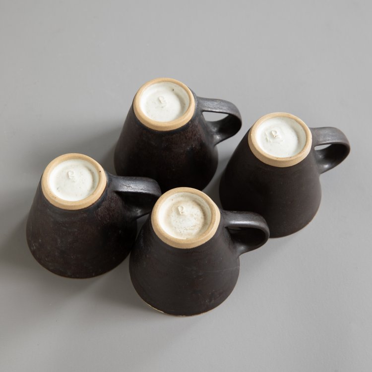 Bild 5 zu Objekt, 4 Tassen und Unterteller, Lucie Rie, K-15 200