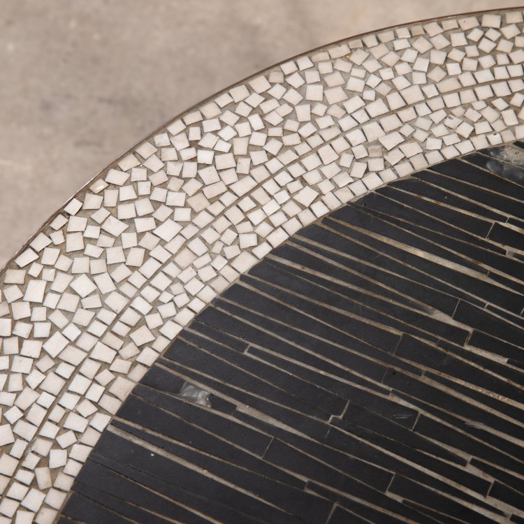 Bild 1 zu Objekt, Round oval mosaic coffee table, Berthold M&uuml;ller-Oerlinghausen, K-15 432