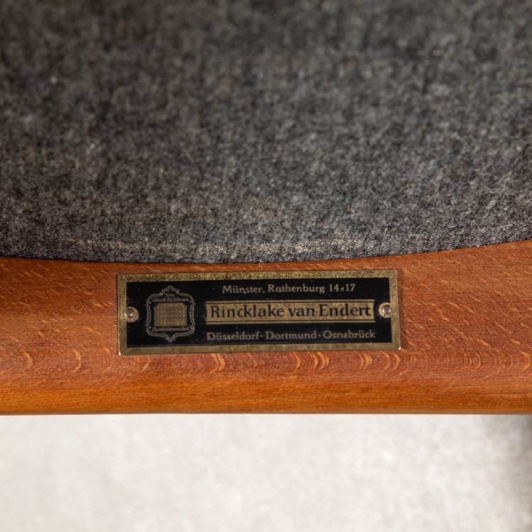 Bild 6 zu Objekt, Armlehnstuhl Modell FD 184, Arne Vodder, France & Daverkosen, K-15 507