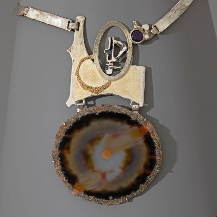 Bild 1 zu Objekt, Necklace with Agate, K-15 56