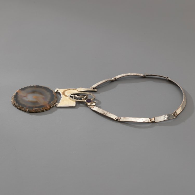 Bild 3 zu Objekt, Necklace with Agate, K-15 56