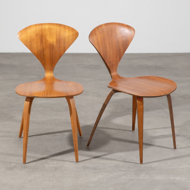 Hauptbild zu Objekt, 2 chairs model Cherner Chair, Norman Cherner, Plycraft, K-15 491