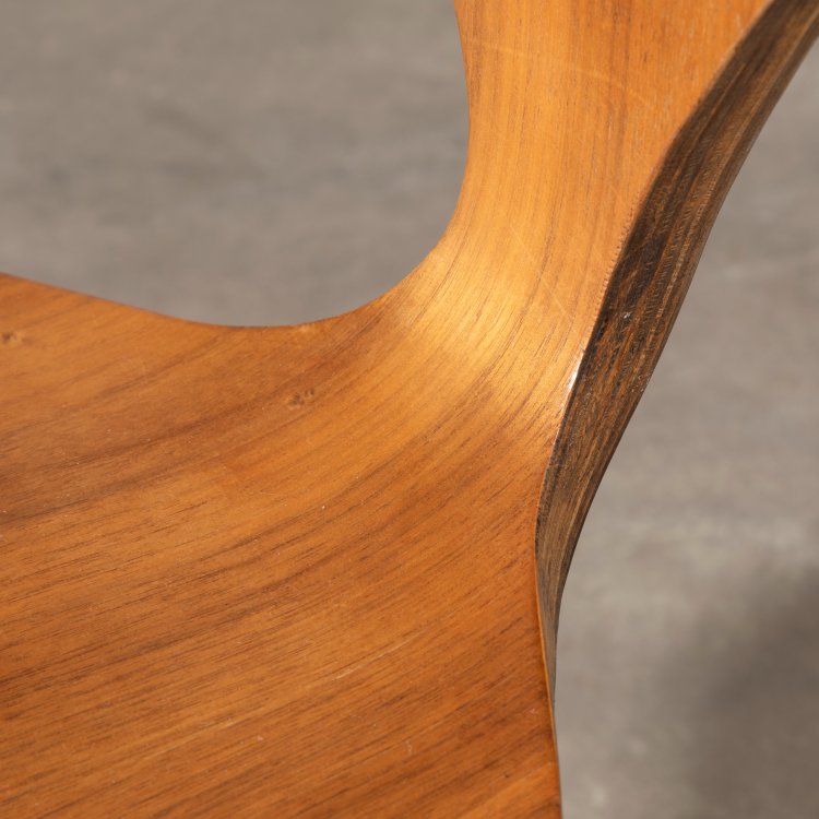 Bild 4 zu Objekt, 2 chairs model Cherner Chair, Norman Cherner, Plycraft, K-15 491