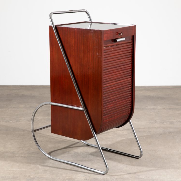 Hauptbild zu Objekt, Rare gramophone stand / cabinet model B 59, Thonet, K-15 394