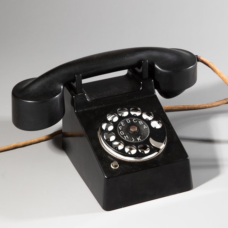 Hauptbild zu Objekt, Bauhaus Telefon Fuld Modell Frankfurt, Marcel Breuer, H. Fuld & Co., K-15 408