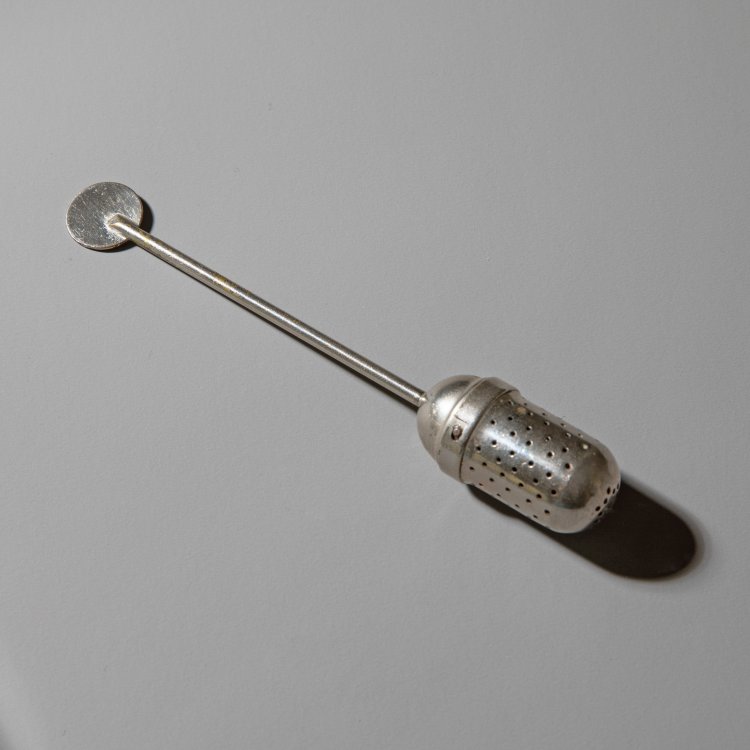 Bild 7 zu Objekt, Konvolut Jenaer Glas Teile plus Tee-Ei, Christian Dell,Gerhard Marcks,Wilhelm Wagenfeld, Jenaer Glaswerke Schott & Gen., K-15 425