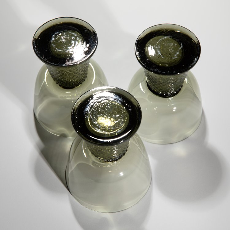 Bild 3 zu Objekt, 3 seltene Weingl&auml;ser / Schoppengl&auml;ser / Schoppenr&ouml;mer, Wilhelm Wagenfeld, VLG AG, Wei&szlig;wasser, K-15 422