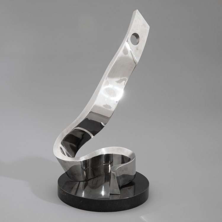 Bild 3 zu Objekt, Skulptur 'Drachen', 1989, K-15 329