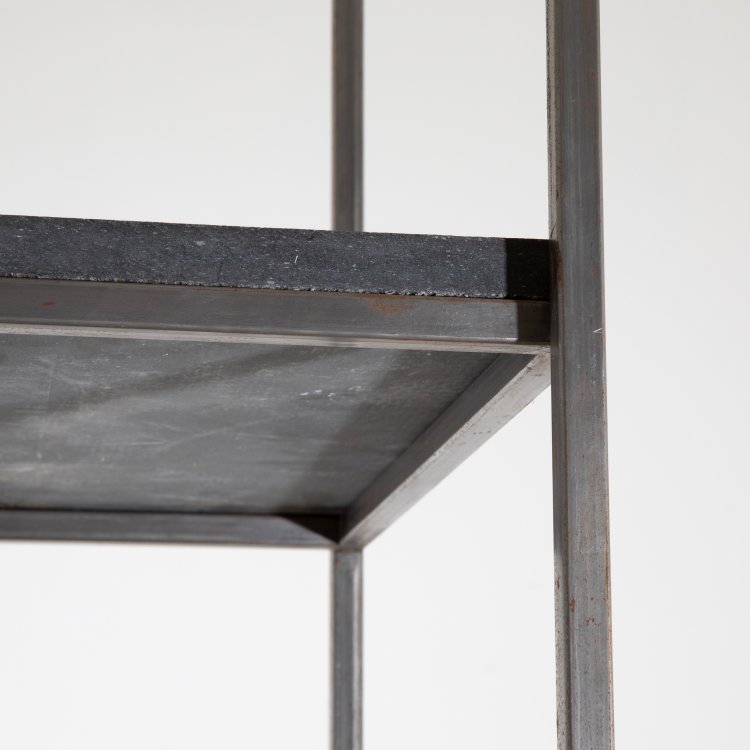 Bild 4 zu Objekt, Regal, Einzelanfertigung f&uuml;r die Galerie Sch&uuml;ppenhauer,  Pentagon, Pentagon, K-15 626