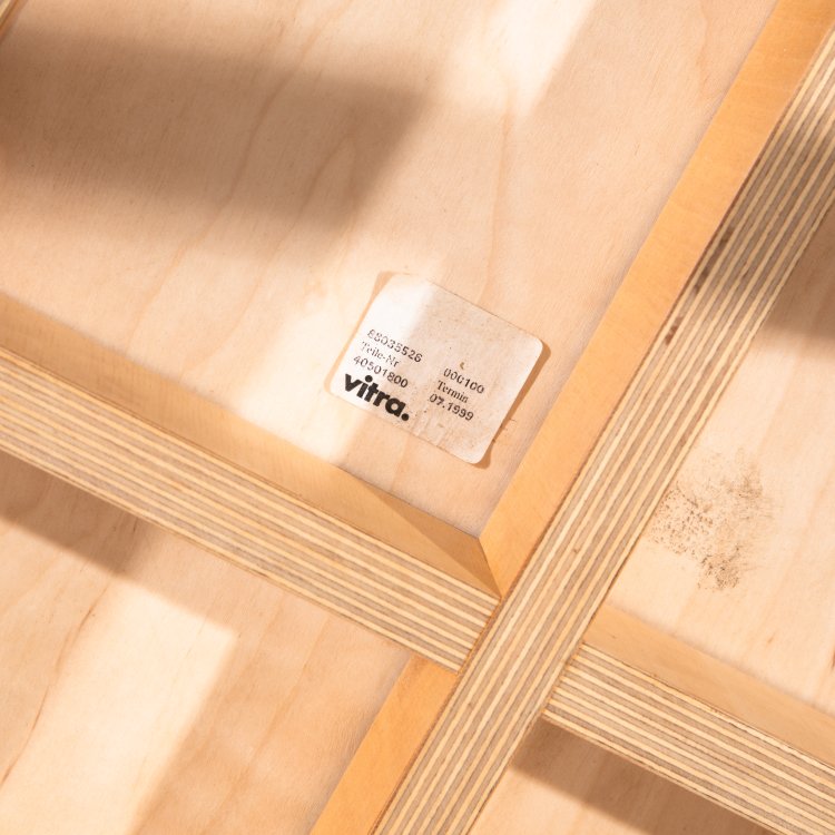 Bild 3 zu Objekt, 2 St&uuml;hle Modell Ply-Chair, Jasper Morrison, Vitra, K-15 628