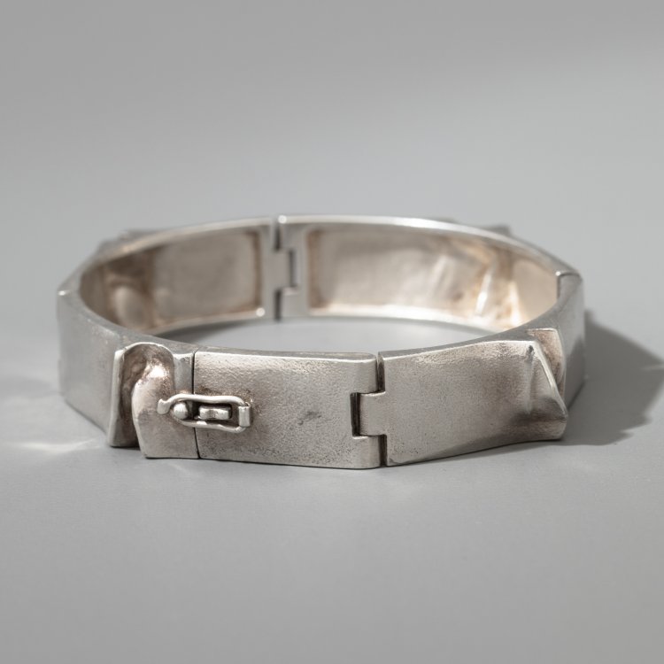 Bild 6 zu Objekt, Armband 'Ceres' und Ring 'Microns', 1970er Jahre, Bj&ouml;rn Weckstr&ouml;m, K-15 55