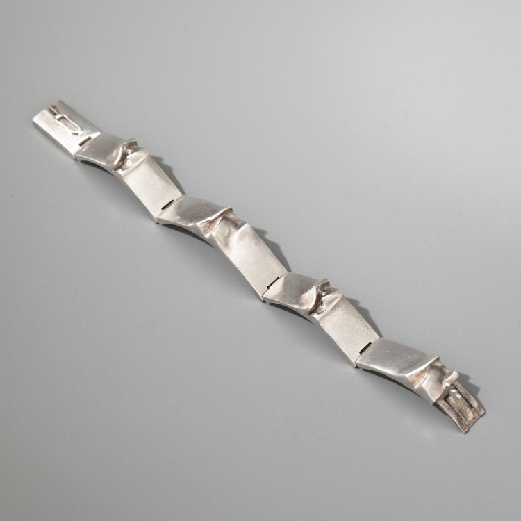 Bild 7 zu Objekt, Armband 'Ceres' und Ring 'Microns', 1970er Jahre, Bj&ouml;rn Weckstr&ouml;m, K-15 55