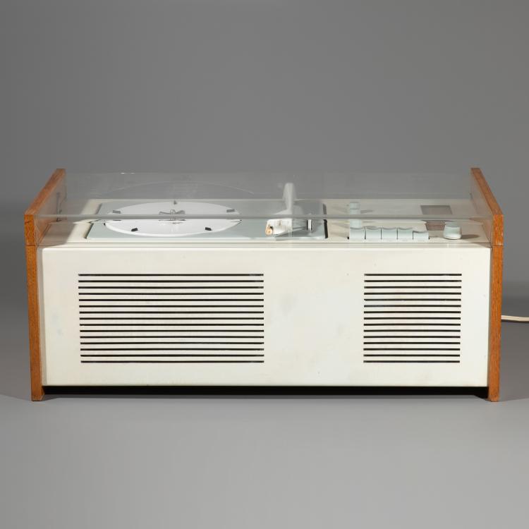 Bild 3 zu Objekt, Stereo system model Phonosuper SK 5 / Schneewittchensarg, Hans Gugelot,Dieter Rams, Braun, K-15 429