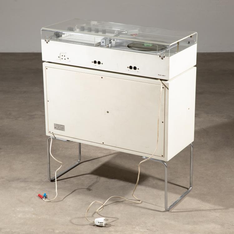 Bild 3 zu Objekt, Stereo system model Audio 1 + loudspeaker model L 60, Dieter Rams, Braun, K-15 428