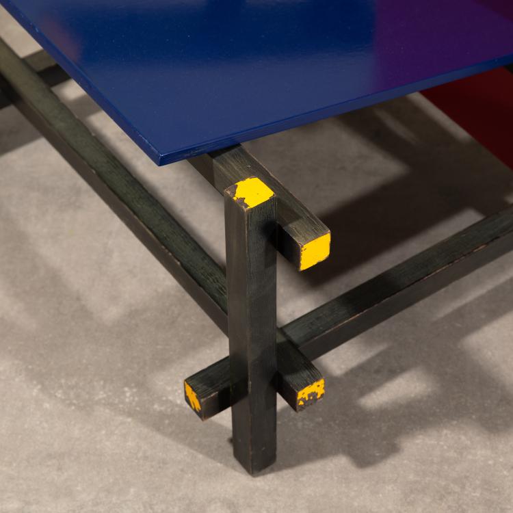 Bild 1 zu Objekt, Armchair Model Red and Blue Chair, Nr. 231, Gerrit Rietveld, Cassina, K-15 457