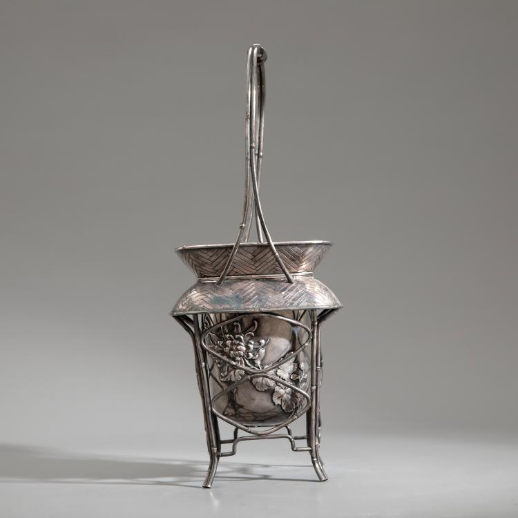 Bild 1 zu Objekt, Ikebana Vase aus Silber, K-16A 16