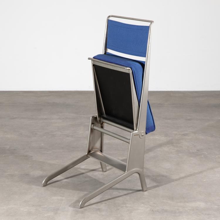 Bild 2 zu Objekt, Stuhl mit klappbarer Sitzfl&auml;che, Jean Prouv&eacute;, Tecta, K-15 461
