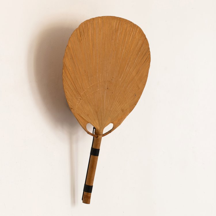 Bild 1 zu Objekt, Wandleuchte Modell Uchiwa, Ingo Maurer, Design M, K-15 441