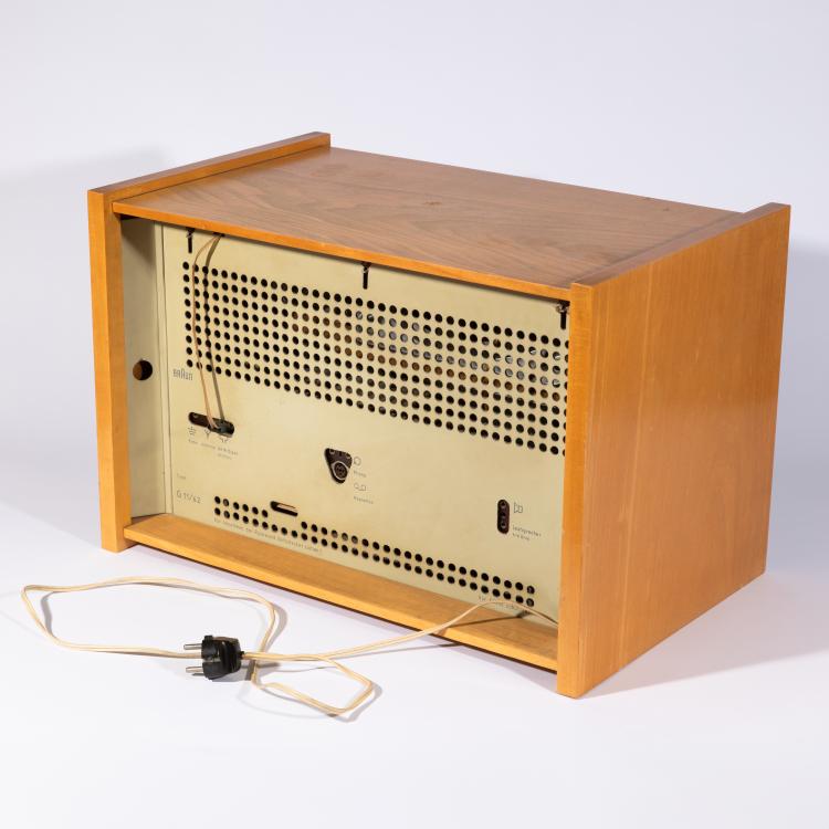 Bild 3 zu Objekt, Table super G 11 (RC 62-2) + operating instructions, Hans Gugelot, Braun, K-15O 1