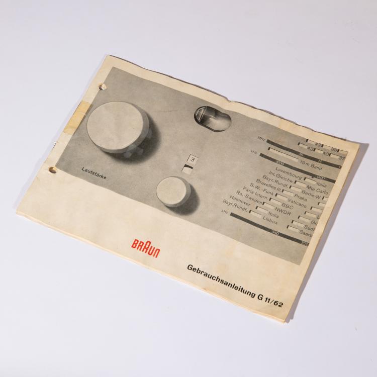 Bild 5 zu Objekt, Table super G 11 (RC 62-2) + operating instructions, Hans Gugelot, Braun, K-15O 1