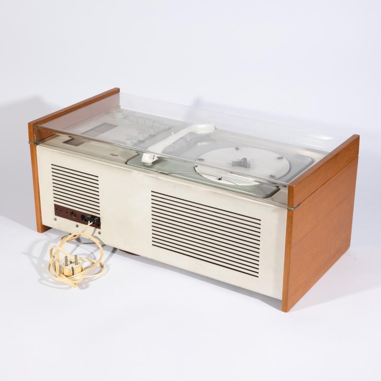 Bild 3 zu Objekt, 3 Phonosuper SK 6 (RC4) / Snow White Coffin, Hans Gugelot,Dieter Rams, Braun AG, K-15O 9