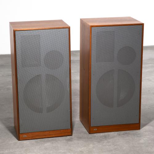 2 x floorstanding speakers L 80/2