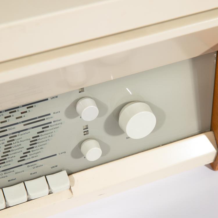 Bild 4 zu Objekt, Stereo compact device RC 81 / Atelier 1-81, Dieter Rams, Braun, K-15O 7